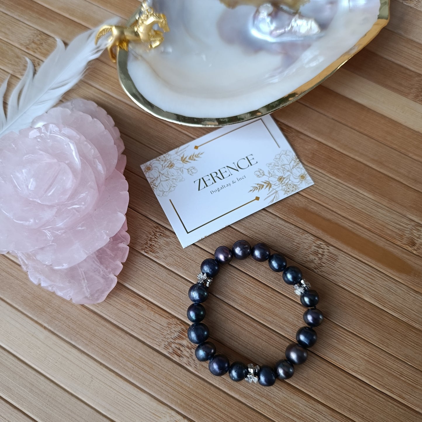 Siyah İnci bileklik- Asaletin nişanesi