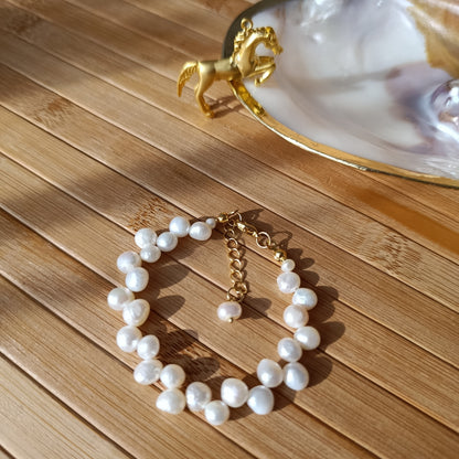 Zarif İnci Bileklik