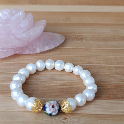 Çiçekli Boncuklu İnci Bileklik