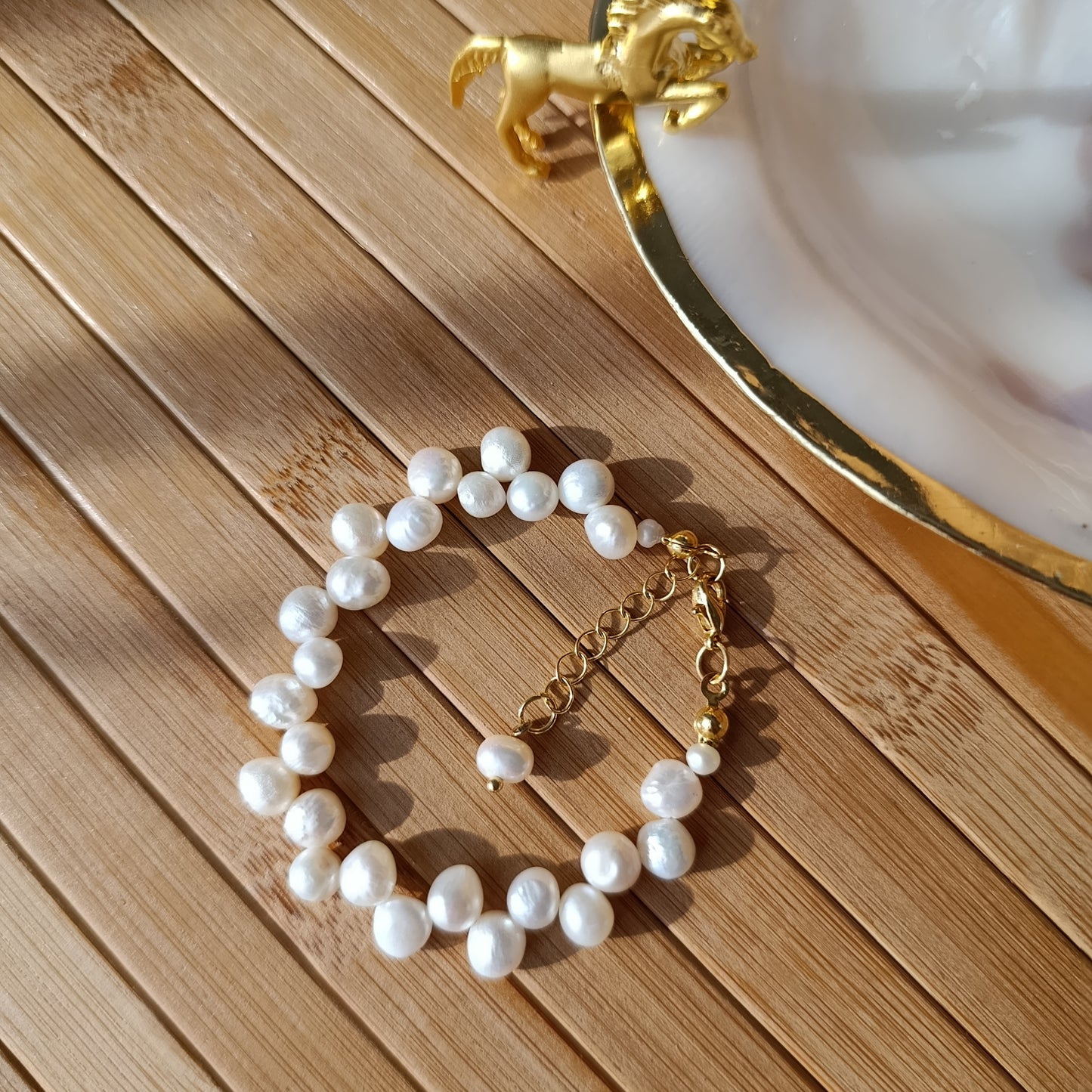 Zarif İnci Bileklik