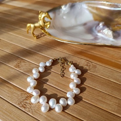 Zarif İnci Bileklik