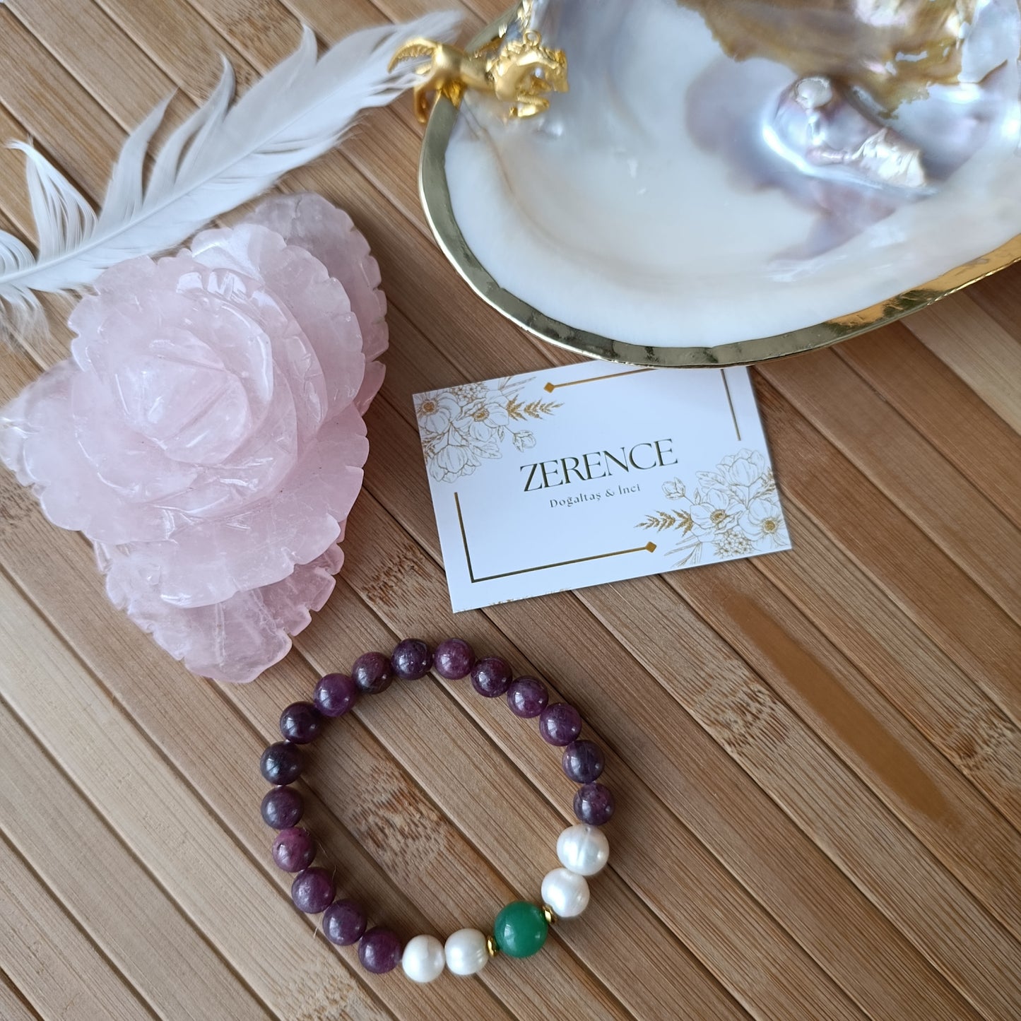 Çilek Kuvarslı Tasarım bileklik-Öz Sevgi